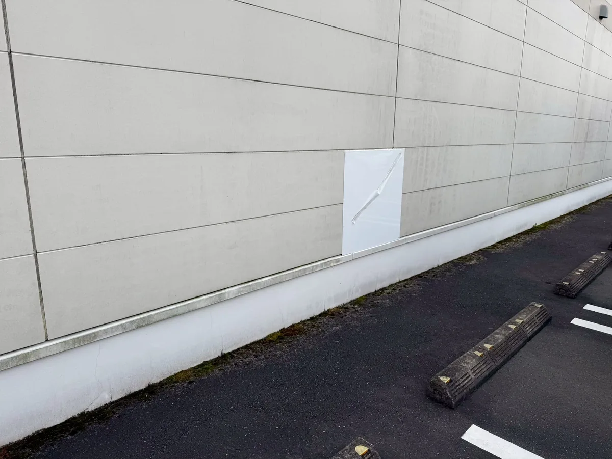 東松山の建物|外壁サイディング補修 補修前の外壁 1